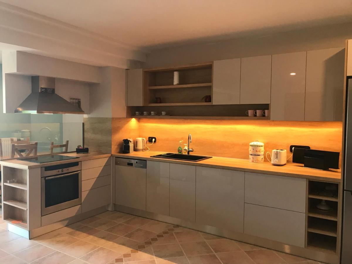 Marina View Luxury Home Γουβιά Εξωτερικό φωτογραφία